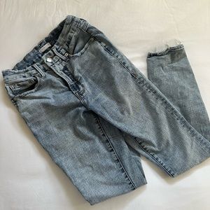 Good American Light wash skinny jeans size 4/27